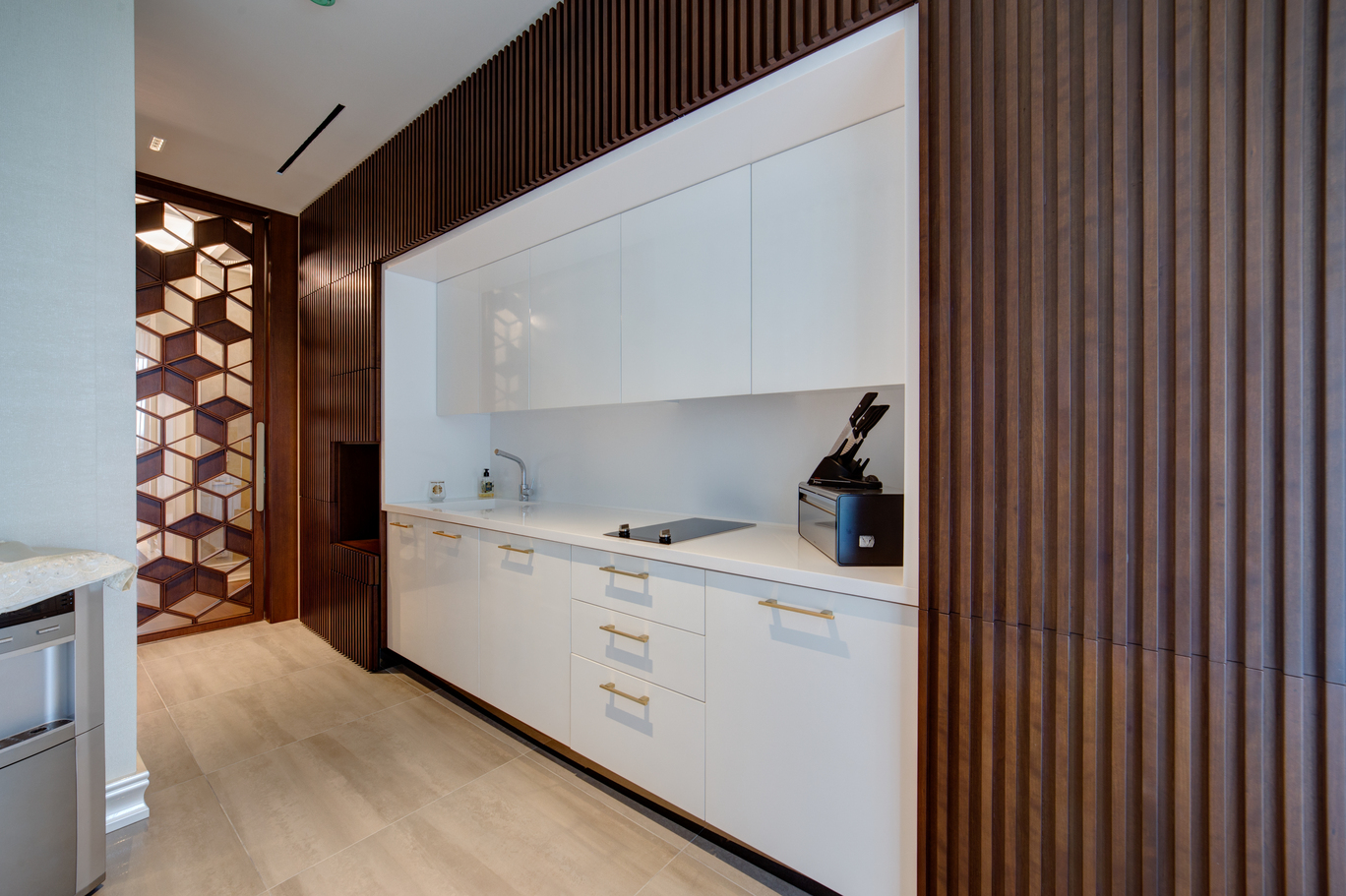 TAT VILLA — 60