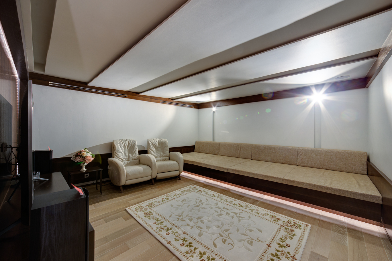 TAT VILLA — 16
